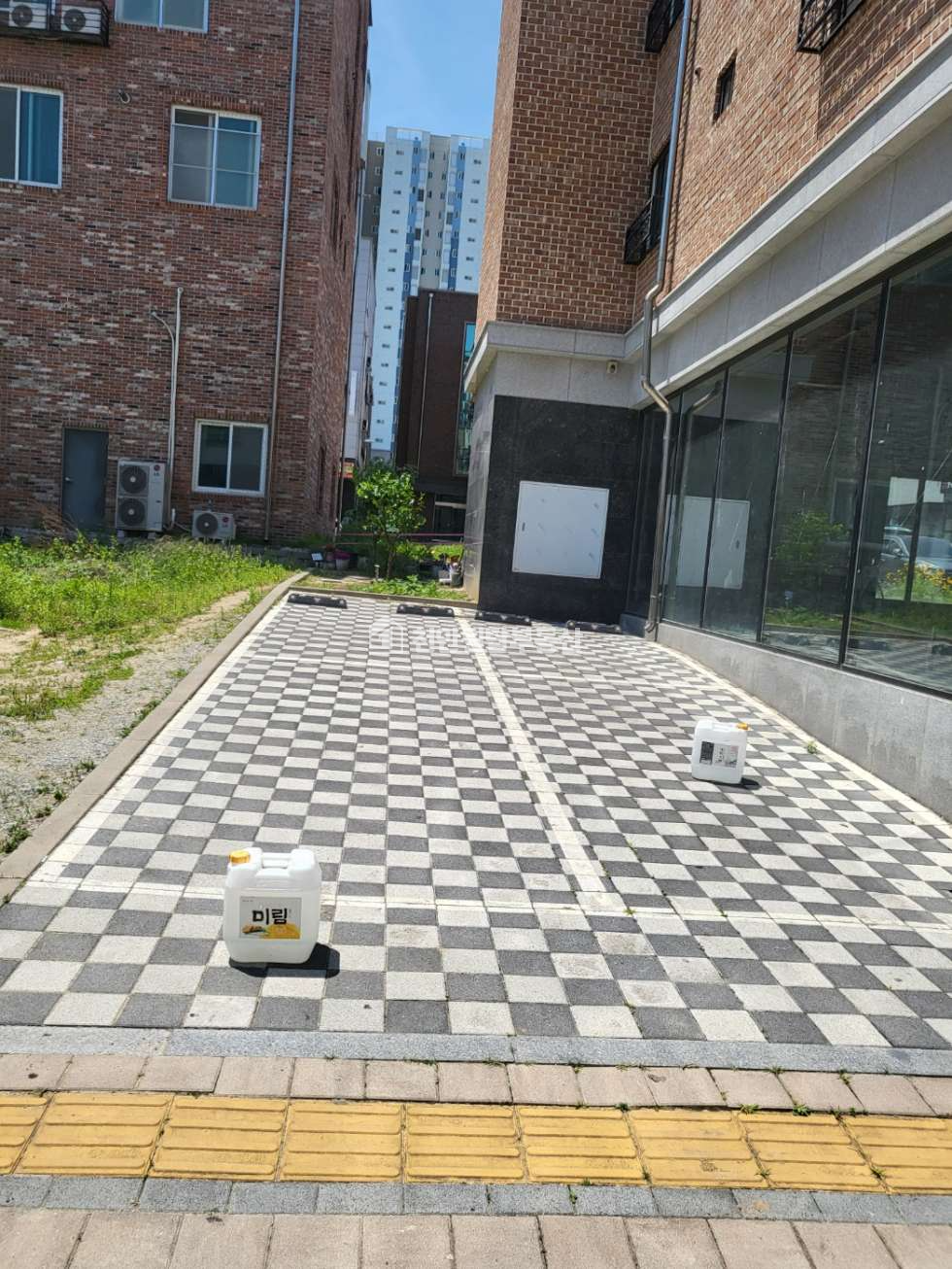 충남 천안서북구 불당동 천안 불당동 1층 4면 통창 공실상가 월세 매물번호 10007 사진 5