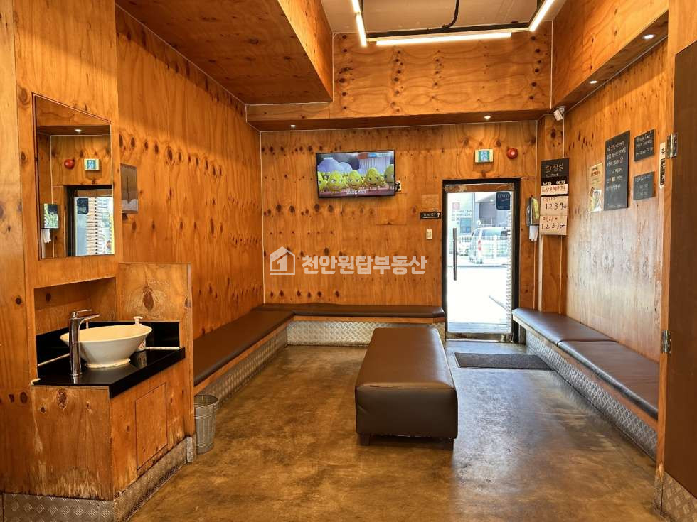 충남 천안서북구 두정동 천안 두정동 도서관 맞은편 1층 프랜차이즈 식당 월세 매물번호 10038 사진 2