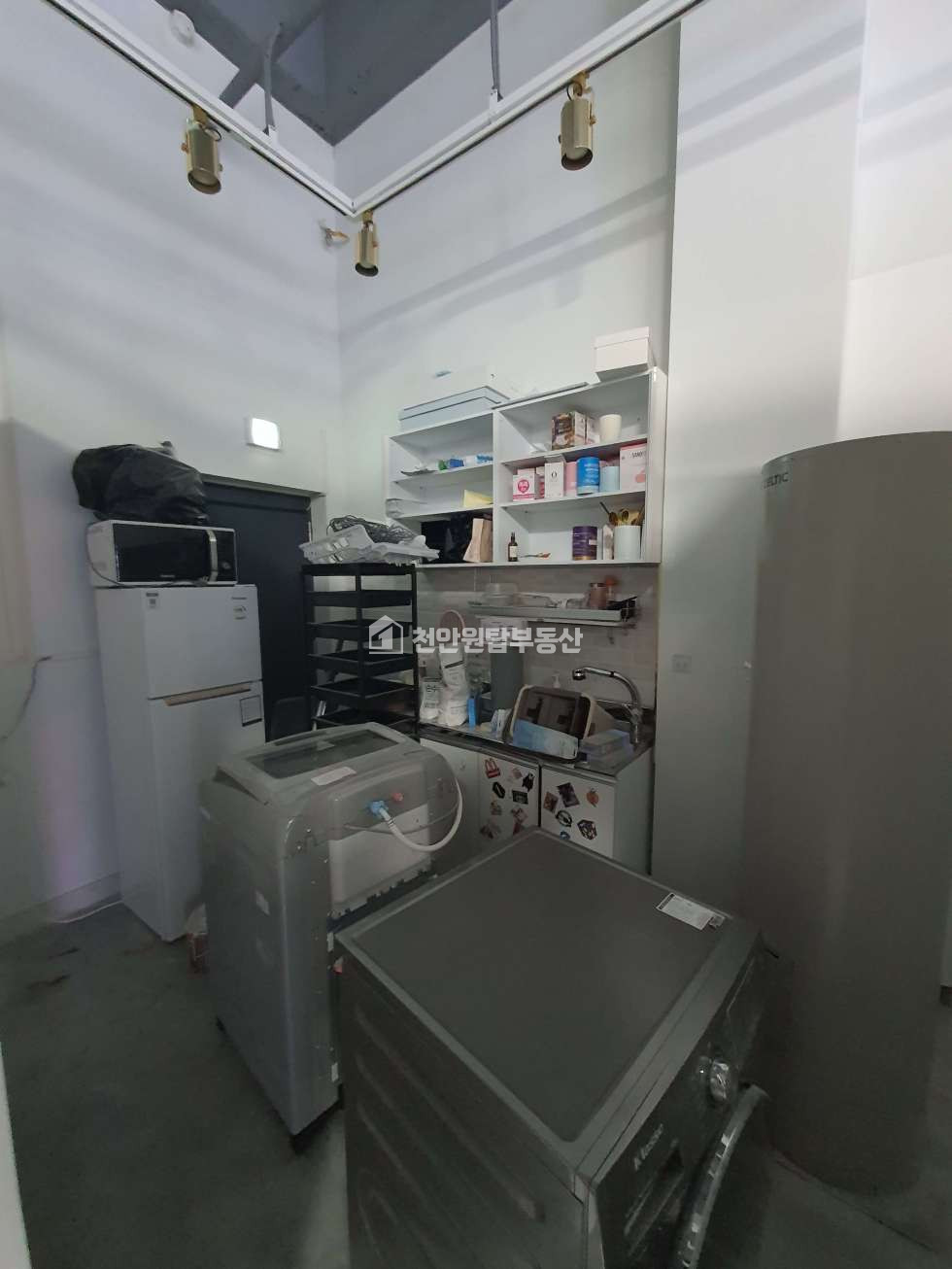충남 천안서북구 두정동 천안 두정동 대단지 아파트 맞은편 1층 무권리 상가 월세 매물번호 10040 사진 5