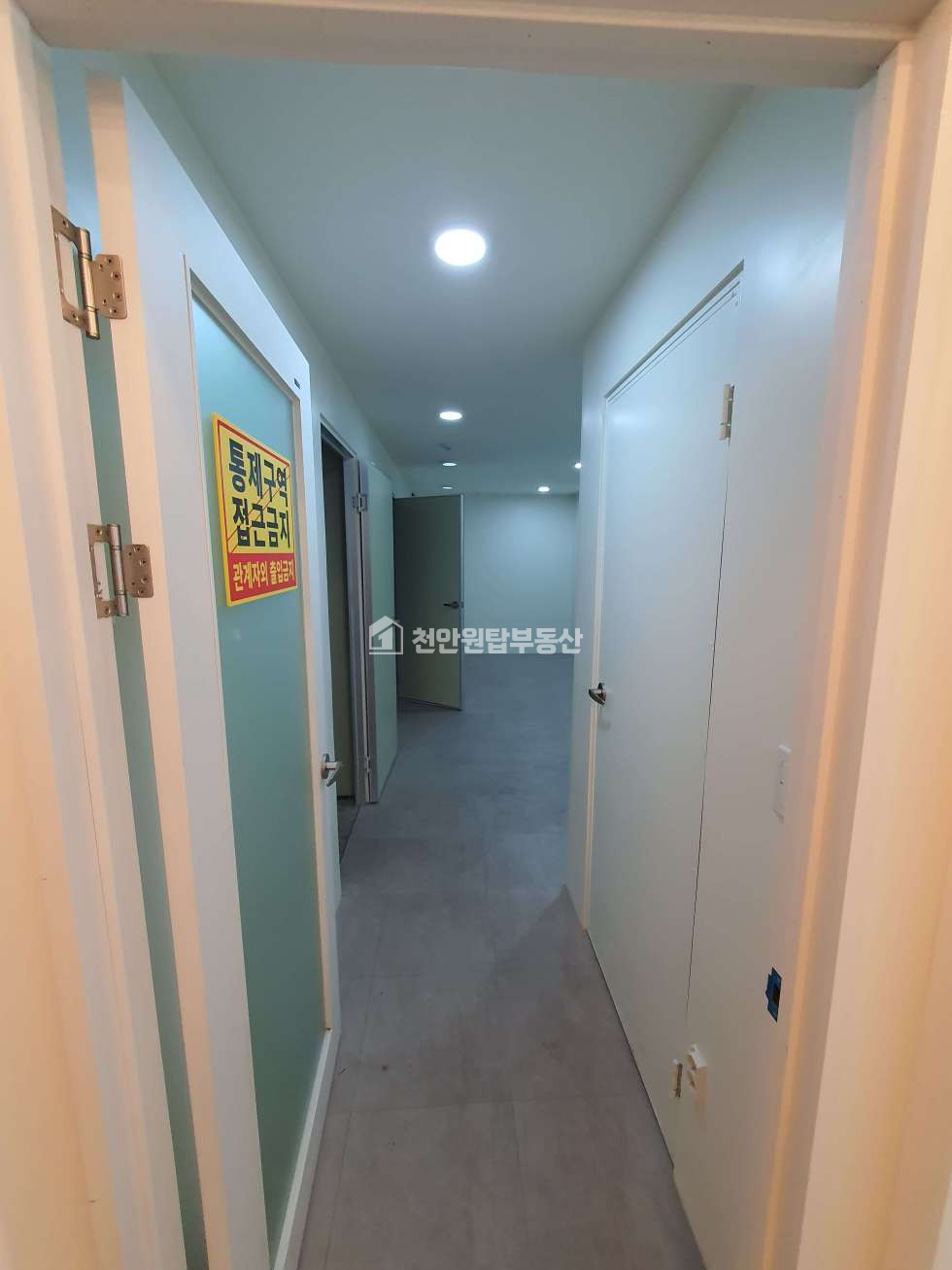 충남 천안서북구 두정동 천안 두정동 전 뷰티샵운영 인테리어 완비된 2층상가 월세 매물번호 10044 사진 6