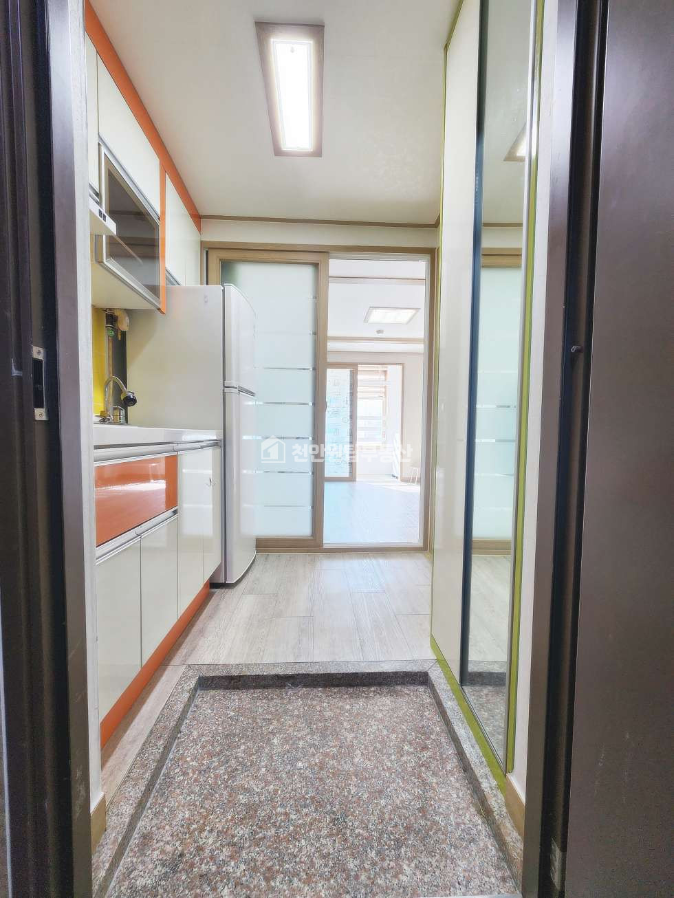 충남 천안서북구 두정동 넓고 환한 원룸 전세매물 전세 매물번호 10066 사진 1