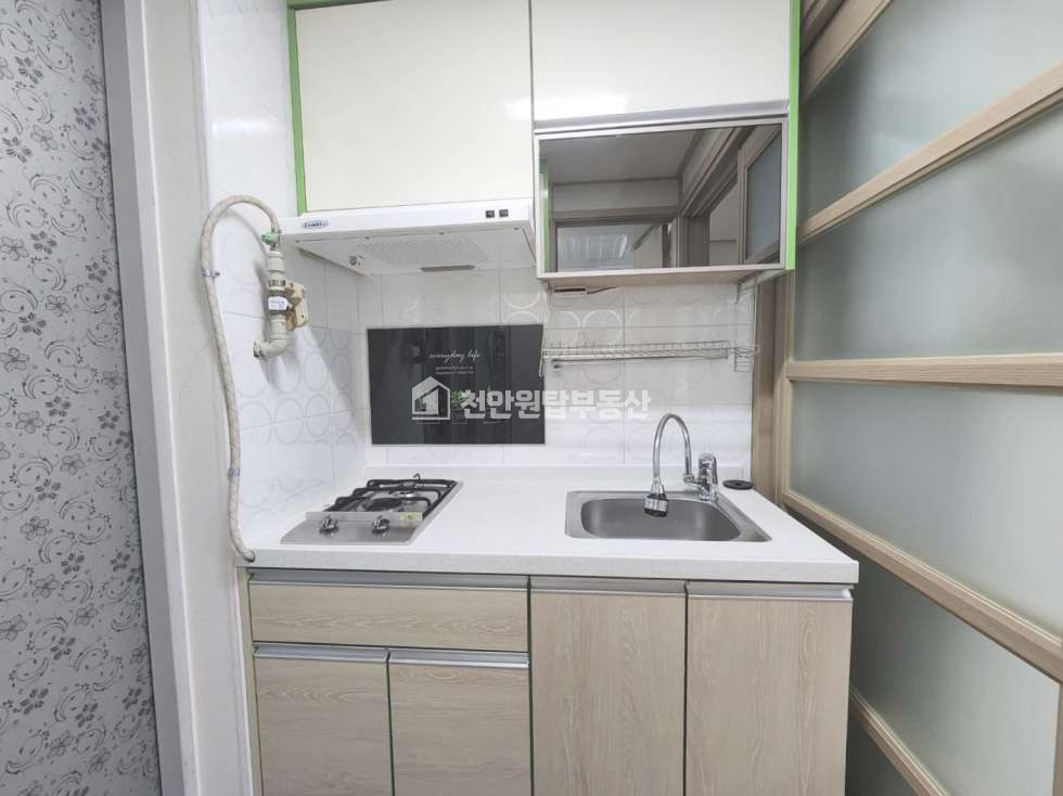 충남 천안서북구 성정동 공원 맞은편에 위치한 깔끔한 원룸 월세 매물번호 10070 사진 5