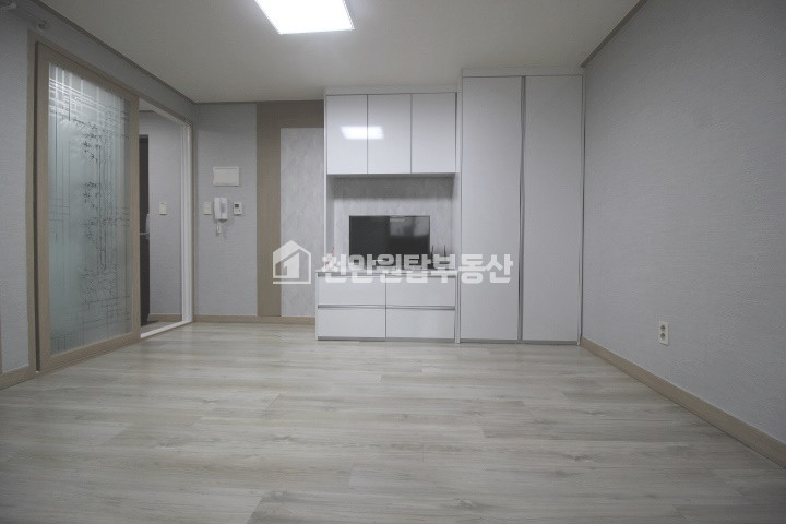 충남 천안서북구 두정동 1동 가성비 좋은 오피스텔 월세 매물번호 10093 사진 1