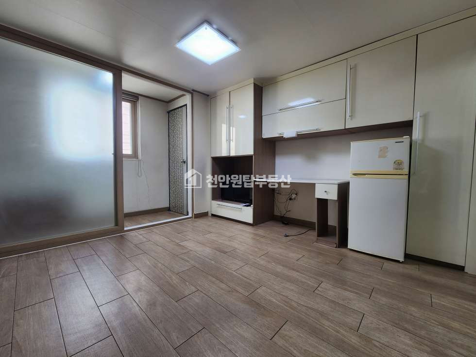 충남 천안서북구 두정동 깔끔한 리모델링 분리형 원룸 월세 매물번호 10140 사진 2