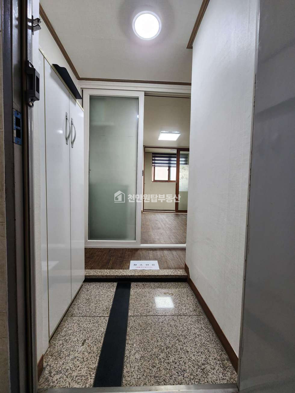 충남 천안서북구 두정동 두정동 깔끔하고 넓은 원룸 월세 매물번호 10141 사진 1