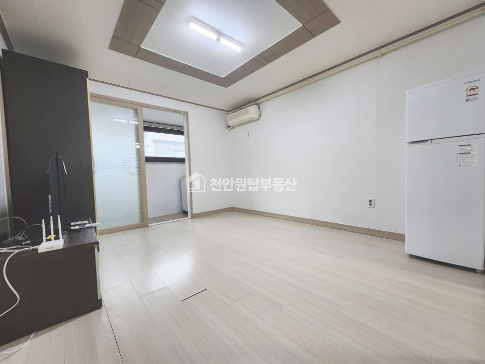 충남 천안서북구 두정동 오피스텔동 넓은 분리형 원룸 월세 매물번호 10146 사진 2