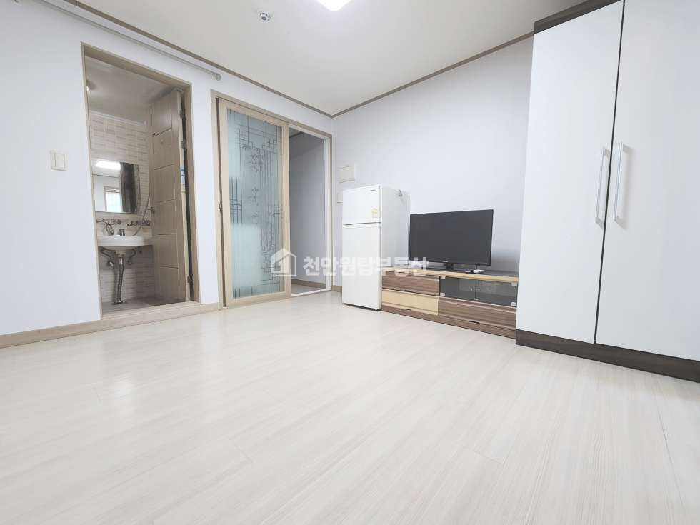 충남 천안서북구 두정동 1동 저렴한 가성비 풀옵션 원룸 월세 매물번호 10156 사진 2