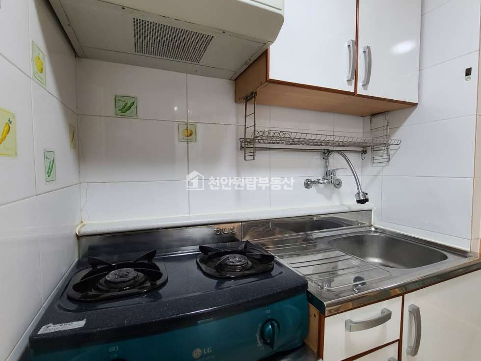 충남 천안서북구 두정동 1동 넓고 환한 원룸 월세 매물번호 10204 사진 3