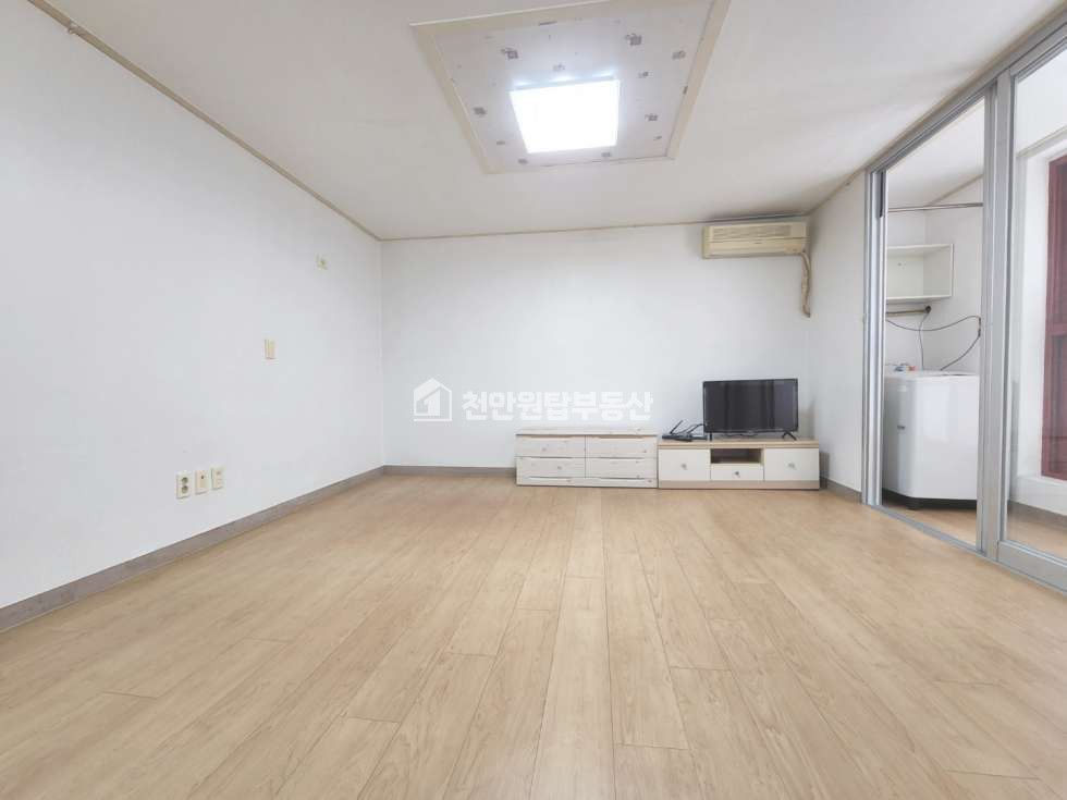 충남 천안서북구 성정동 성정동 구상골사거리위치 많이 넓은 원룸 월세 매물번호 10255 사진 3