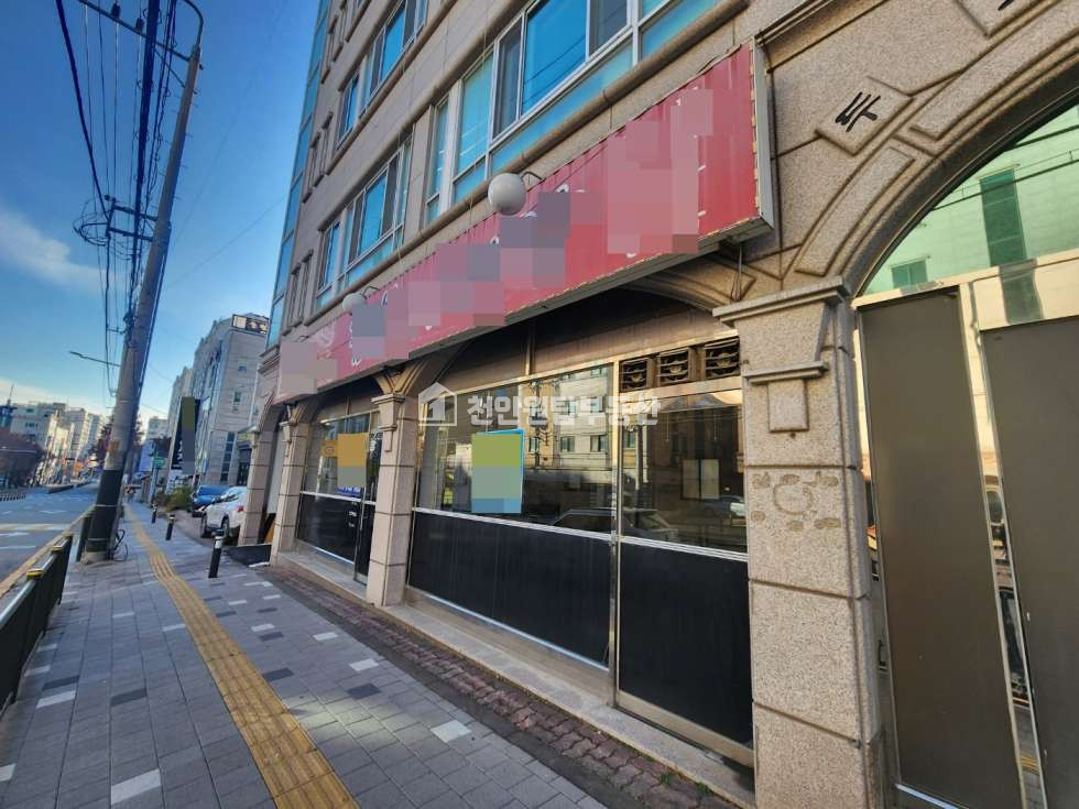 충남 천안서북구 두정동 천안 두정동 대로변 대형평수 공실상가임대 월세 매물번호 10058 사진 4