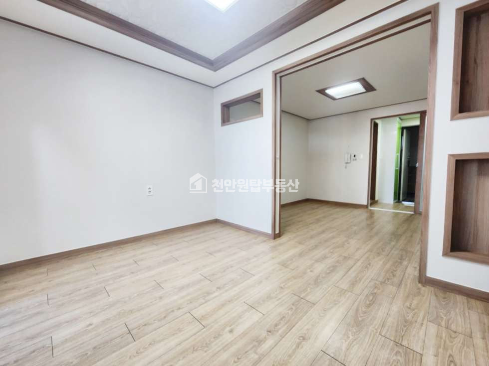 충남 천안서북구 성정동 축구센터인근 깔끔한 투베이 전세 매물번호 10339 사진 4