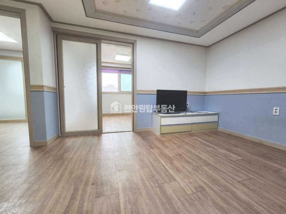 충남 천안서북구 두정동 오성초등학교 인근 넓은 투룸 월세 매물번호 10361 사진 2
