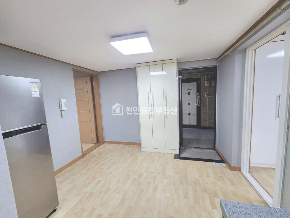 충남 천안서북구 두정동 두정820-1오피스텔동 먹자골목인근 엄청 넓은 투룸 월세 매물번호 10375 사진 8