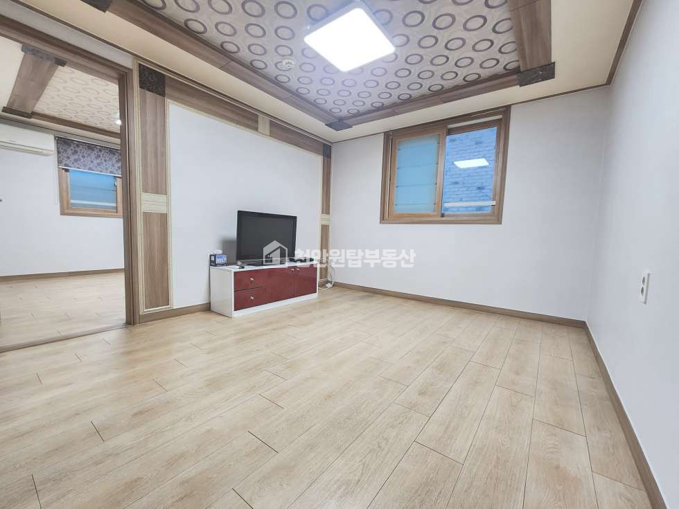 충남 천안서북구 성정동 성정동 롯데마트 인근 넓고 깔끔한 투룸 전세 매물번호 10432 사진 1
