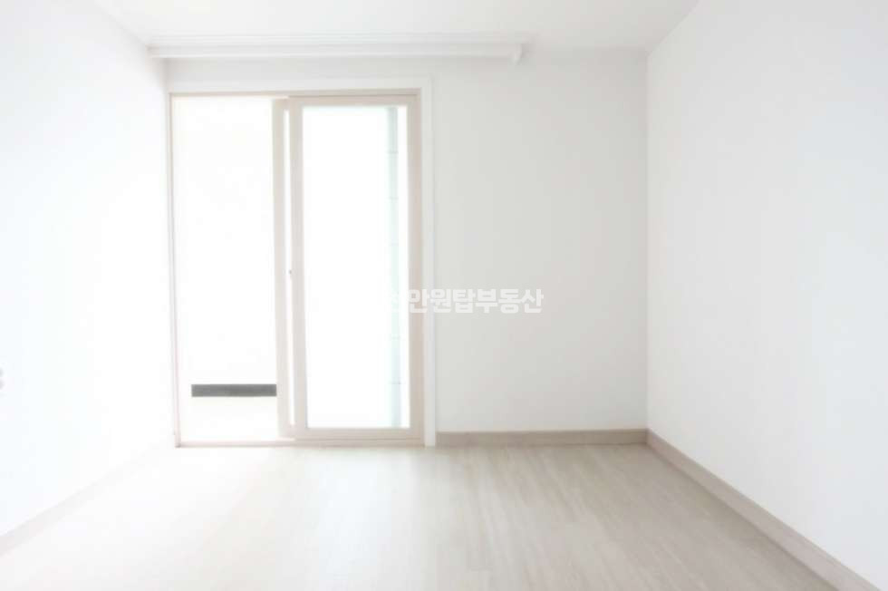 충남 천안서북구 성정동 신축 주인 세대 방3 개 화장실2개 전세 매물번호 10442 사진 9