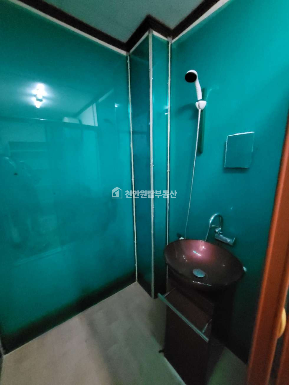충남 천안서북구 두정동 천안 두정동 학교 앞 2층 중대형 평수 무권리 상가 월세 매물번호 10473 사진 6