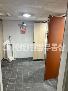 충남 천안동남구 안서동 상가동 천안 안서동 단지내 코너 1층상가 월세 매물번호 10477 사진 5